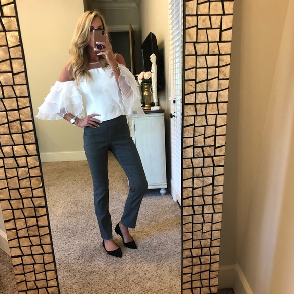 Dress pant - Picture 1 of 3
